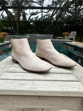 Clarks Pure Craft White Cracked Leather Ankle Booties Size 9 - Festival Boho